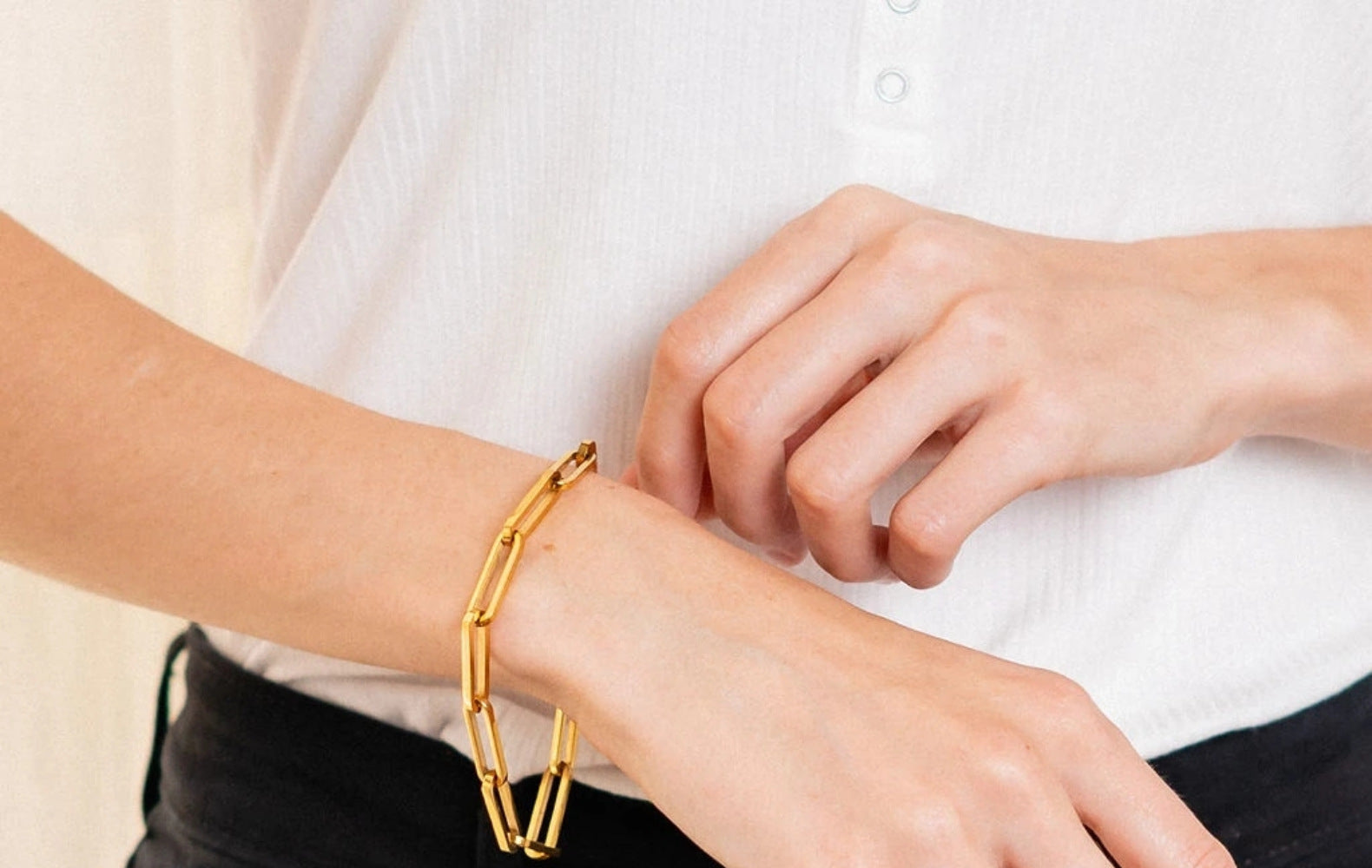 Cuban Link Titanium Steel Bracelet – High-End INS-Style Jewelry