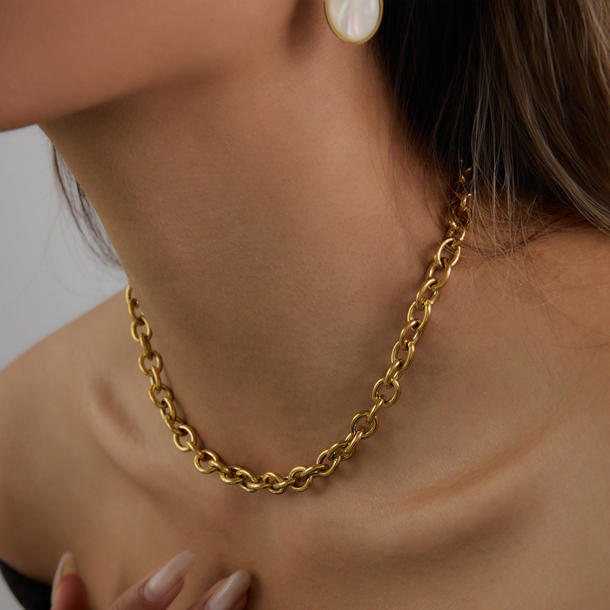 18K Gold Plated Necklace – Elegant Titanium Steel Jewelry