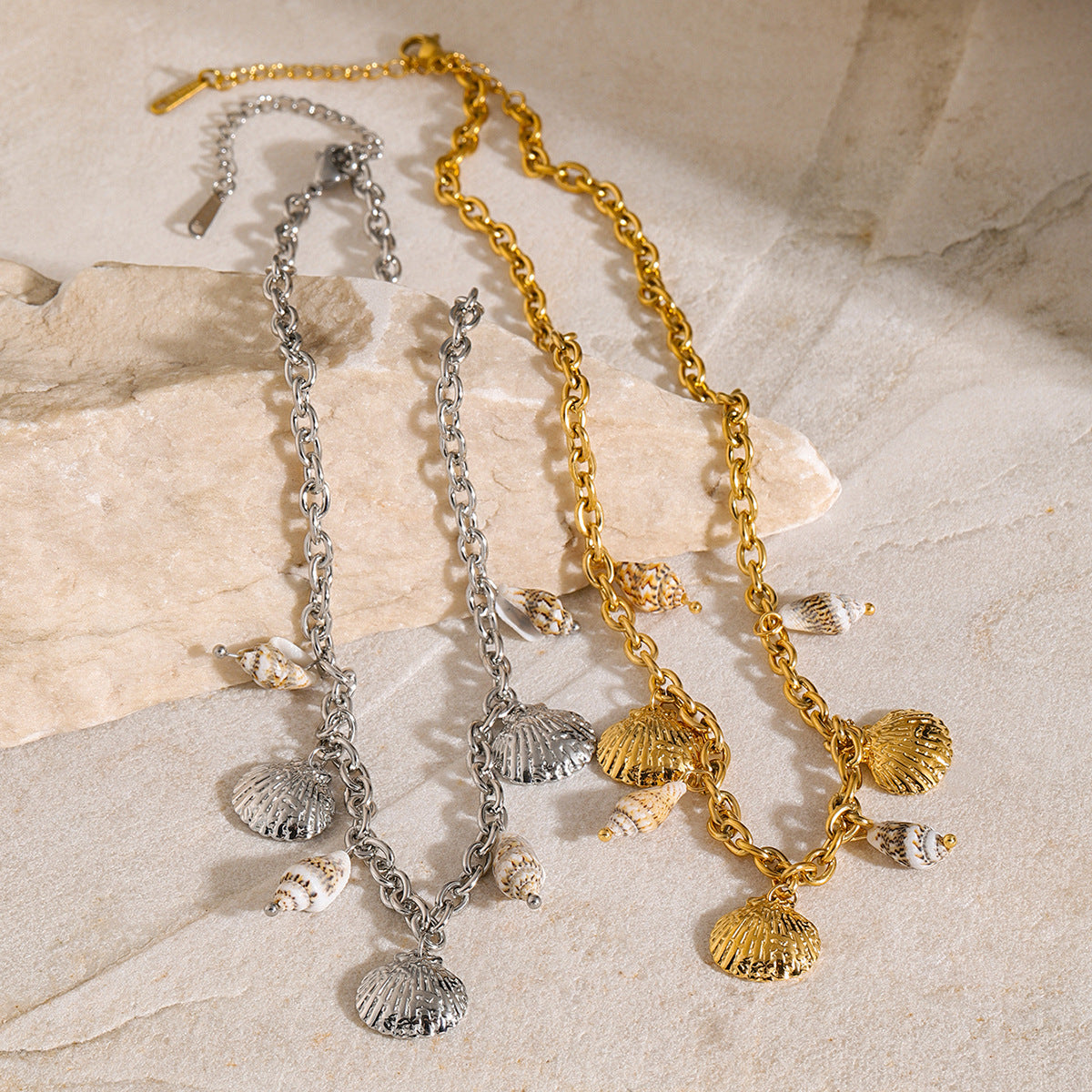 18K Gold Ocean Charm Bracelet – Starfish, Shell & Conch in Stainless Steel