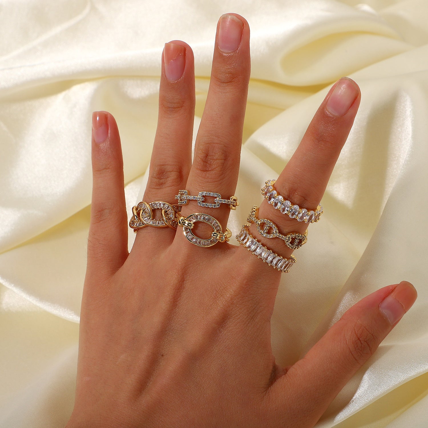 Vintage-Inspired Zirconia Open Ring – Boho High-End Couples Ring